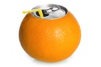 Orange mit Strohhalm